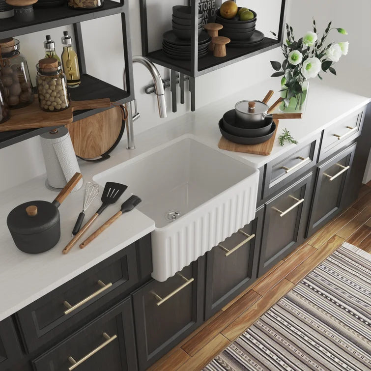 24__L_X_18__W_Farmhouse_Apron_Kitchen_Sink_1.jpg